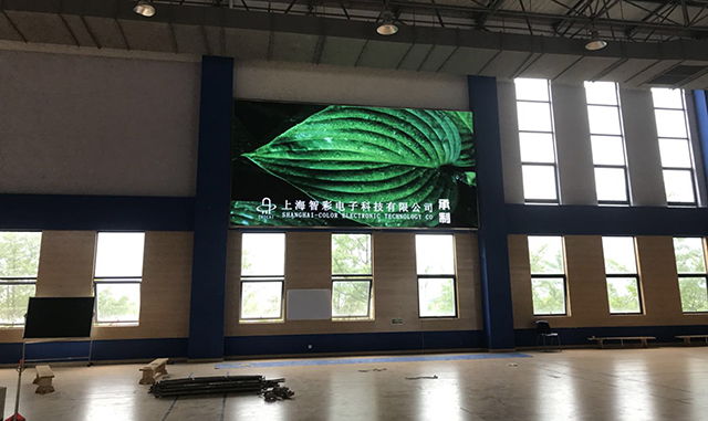 浙江溫州協(xié)和P4LED顯示屏現(xiàn)場(chǎng)效果圖片